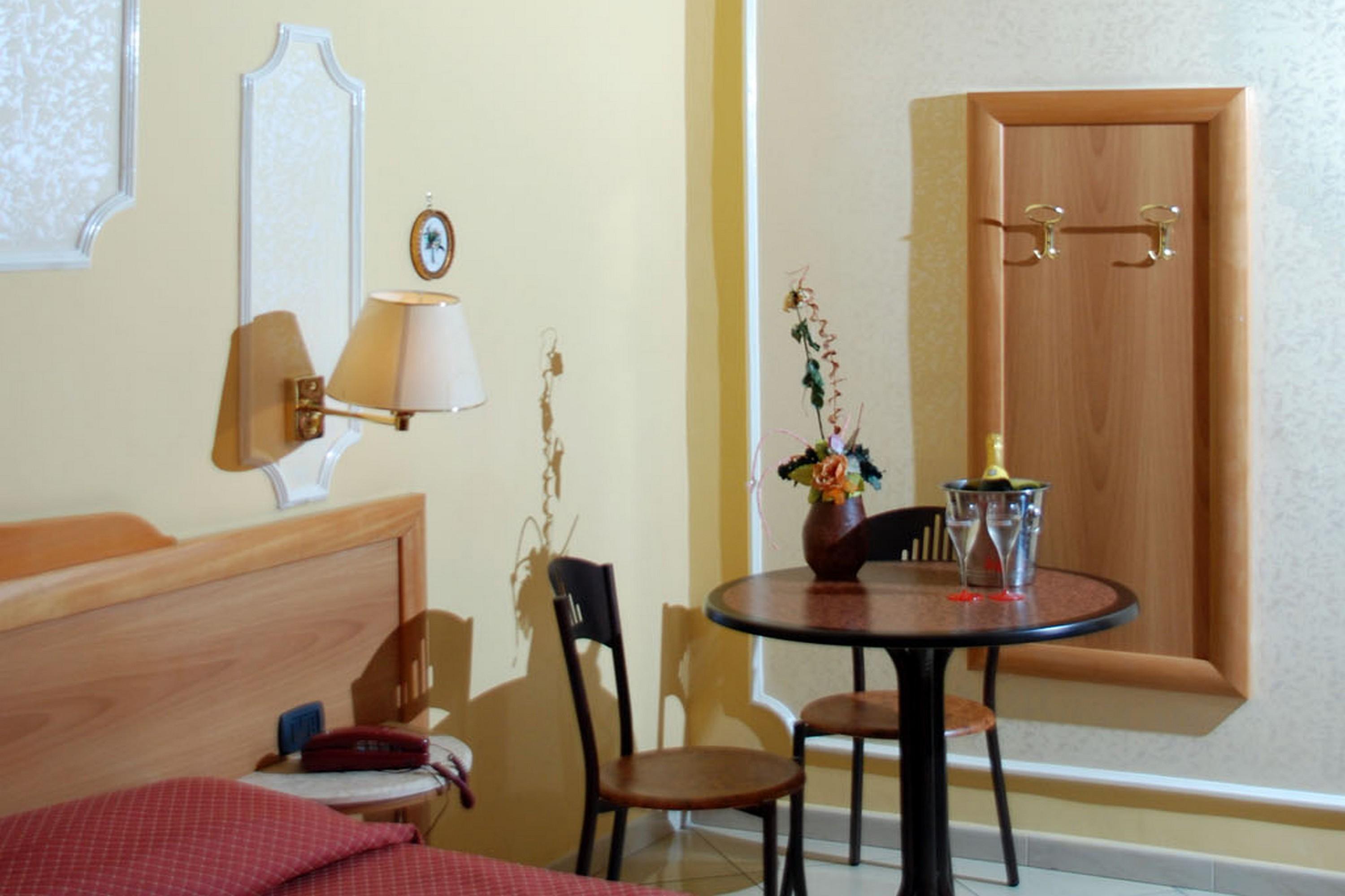 Casablanca 3* Neapel